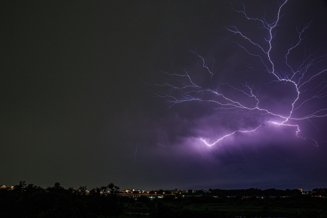 雲内放電